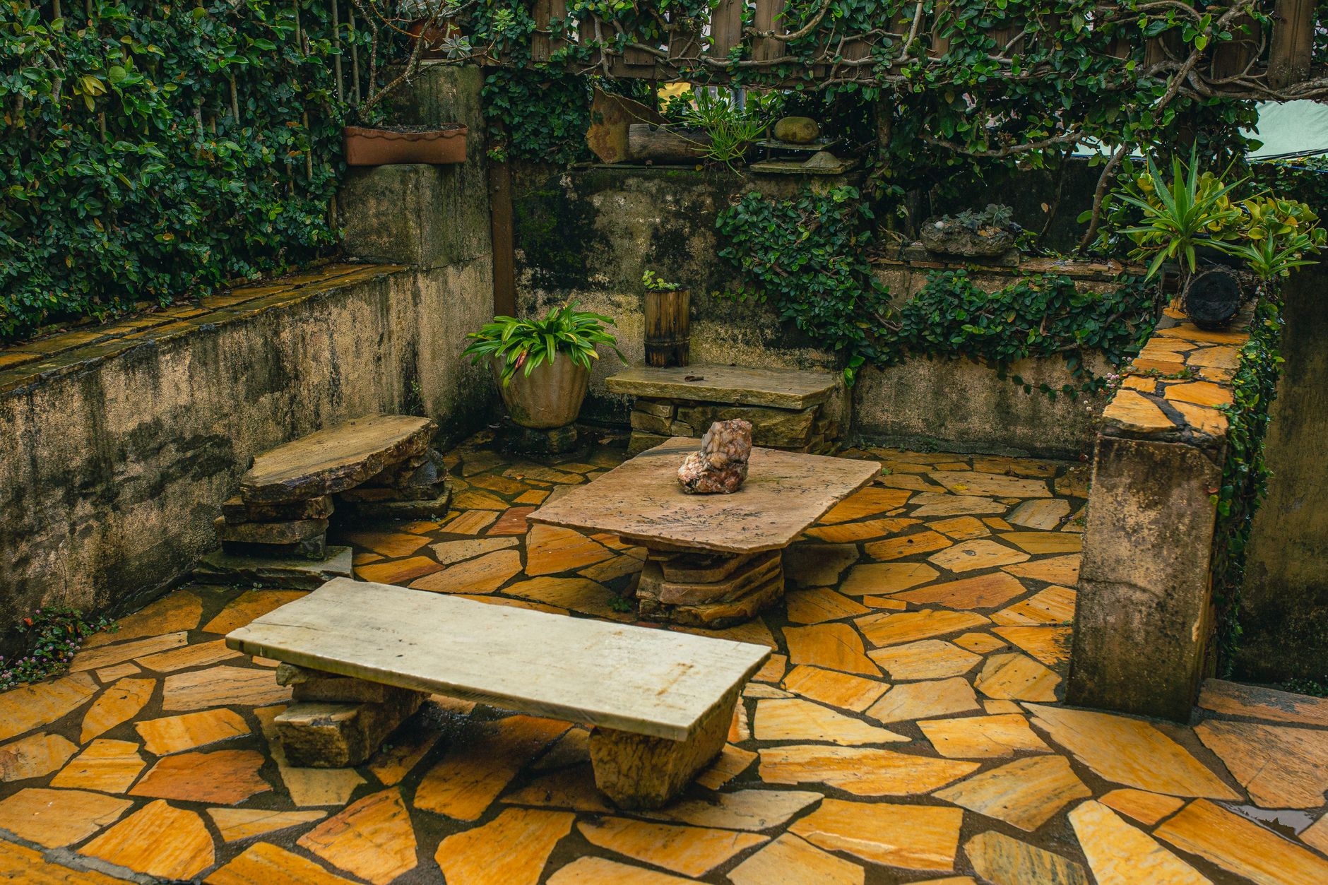 SJS Landscaping Limited, landscaper services covering Wolverhampton Landscaper services in Wolverhampton, SJS Landscaping Limited